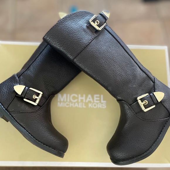 Michael Kors Toddler Boots - Picture 1 of 8